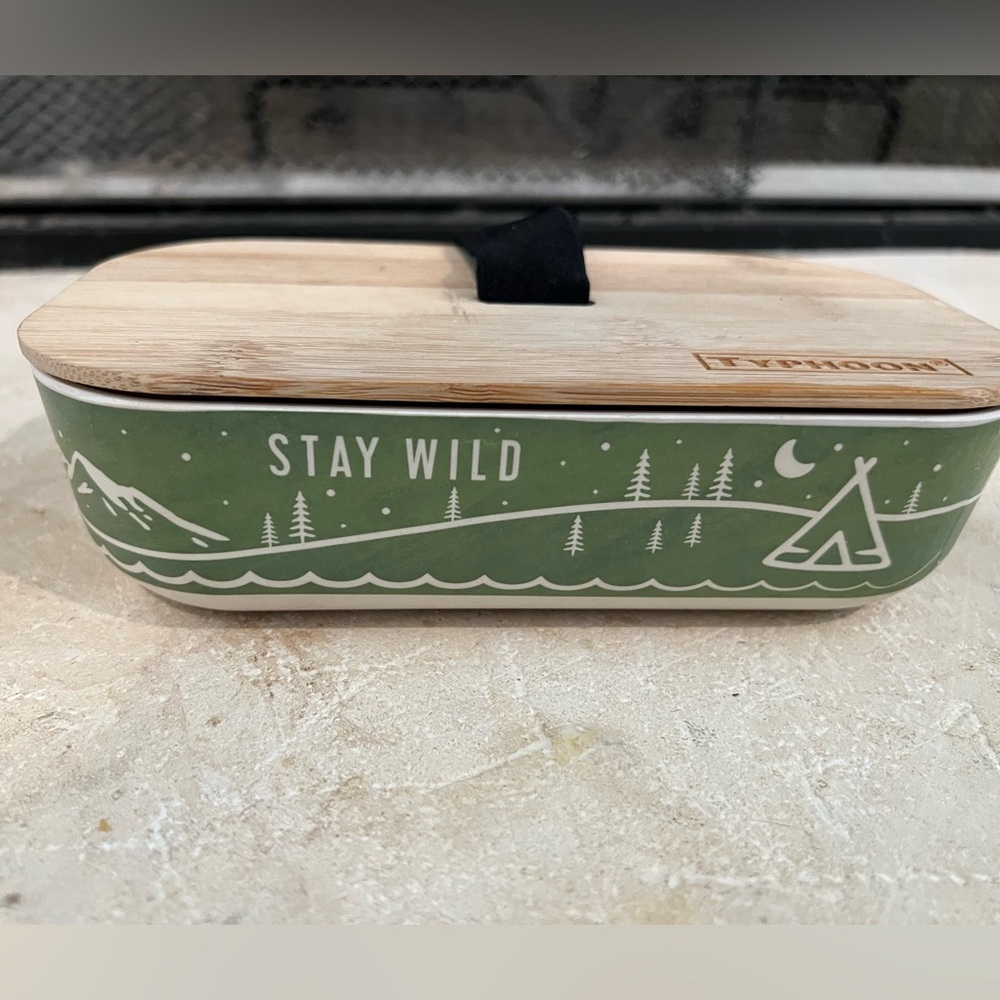 Typhoon Pure Stay Wild Bamboo Fibre Lunch Box.